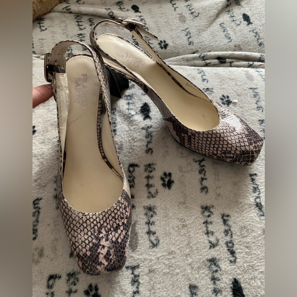 Franco Sarto snake print Slingback heels size 8